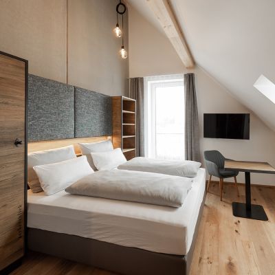 GH1-Hotel-Ehingen-Apartments-Doppelzimmer-Comfort-img-1
